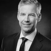 Dr. Hans Assmus